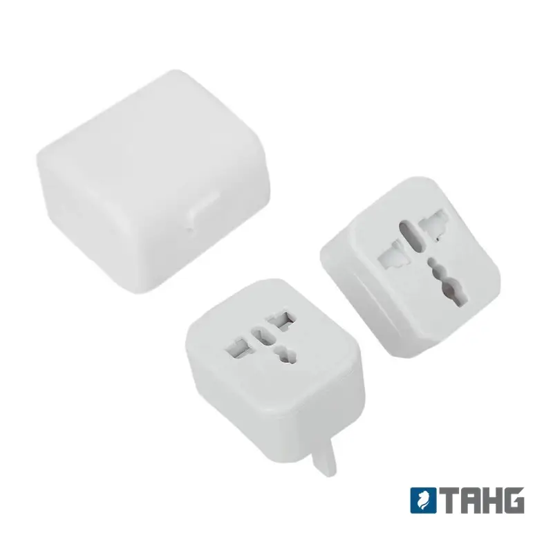 [21017000002022022000] World Travel Adaptor -[21017000002]a